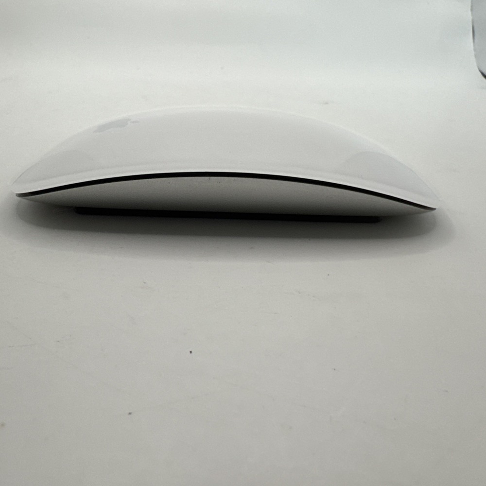 Apple Magic Mouse Wireless Bluetooth White A1657 Multi Touch - Picture 3 of 5
